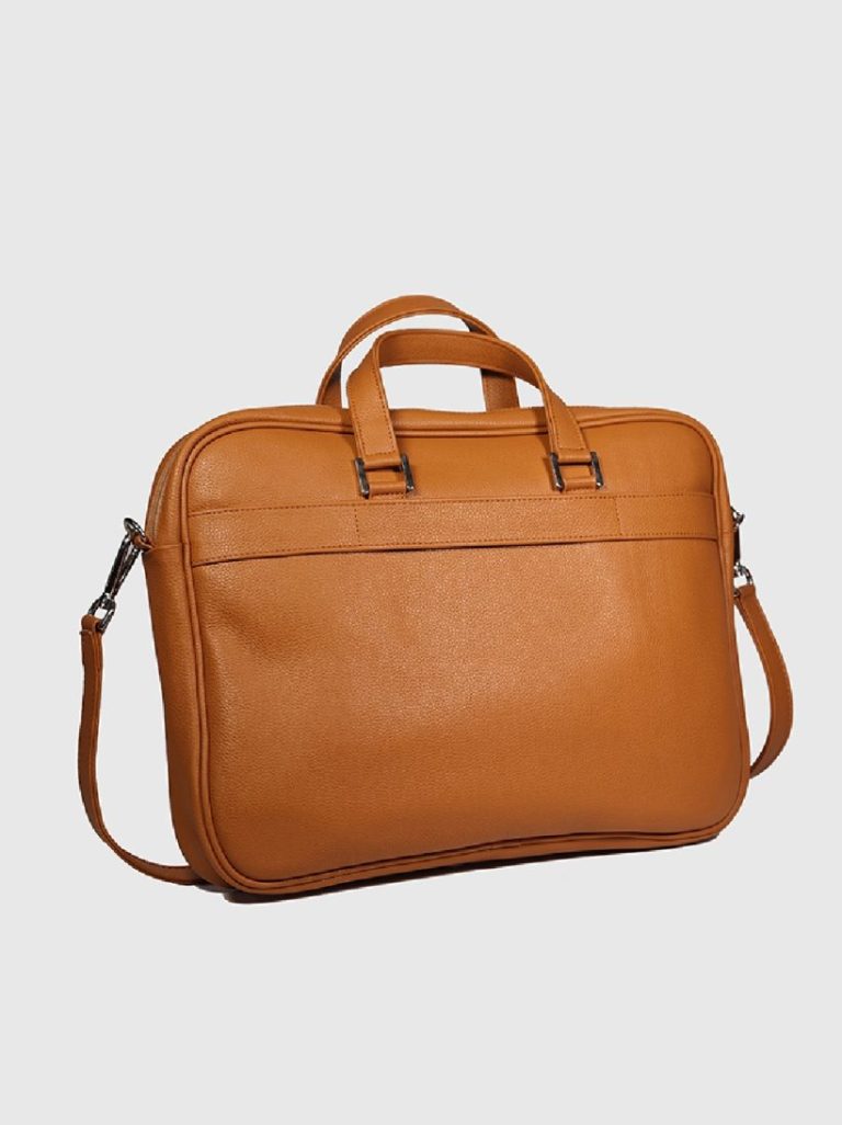cartera-portafolios-de-cuero-3-820x1096